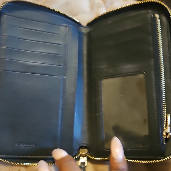 Coach Pebbled Leather Wallet with Gold Accents - Picture 4 of 8